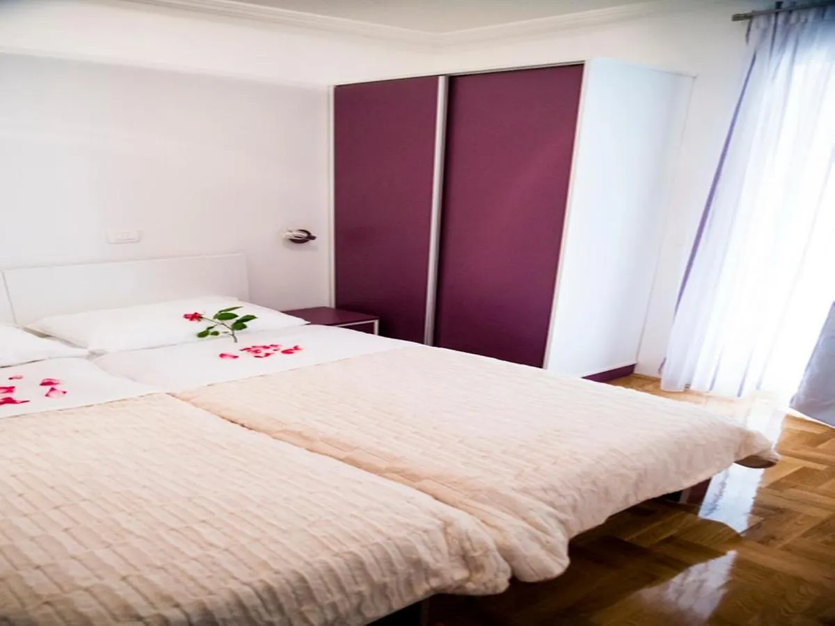 Apartments Lily Nin Croatia